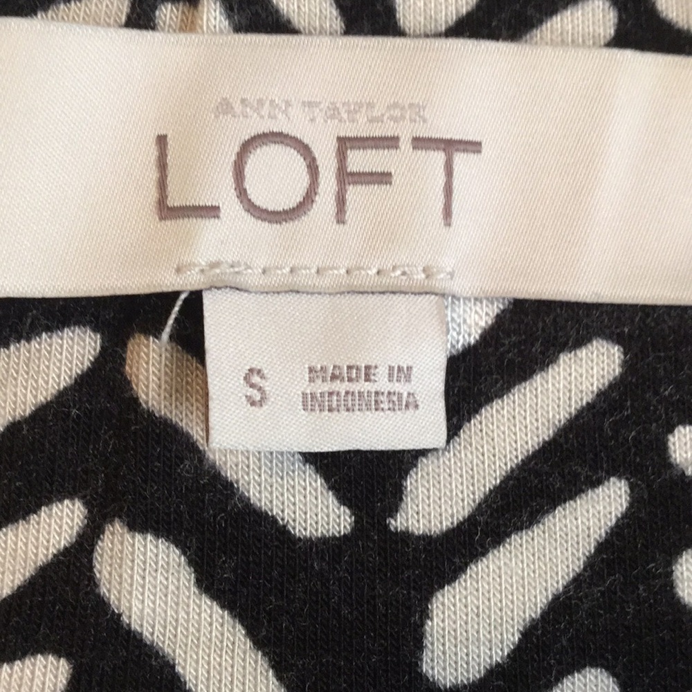 Loft skirt - Picture 2 of 3